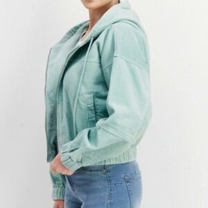 Forever 21 Women Cropped Hooded Mint Green Corduroy Jacket Size Large